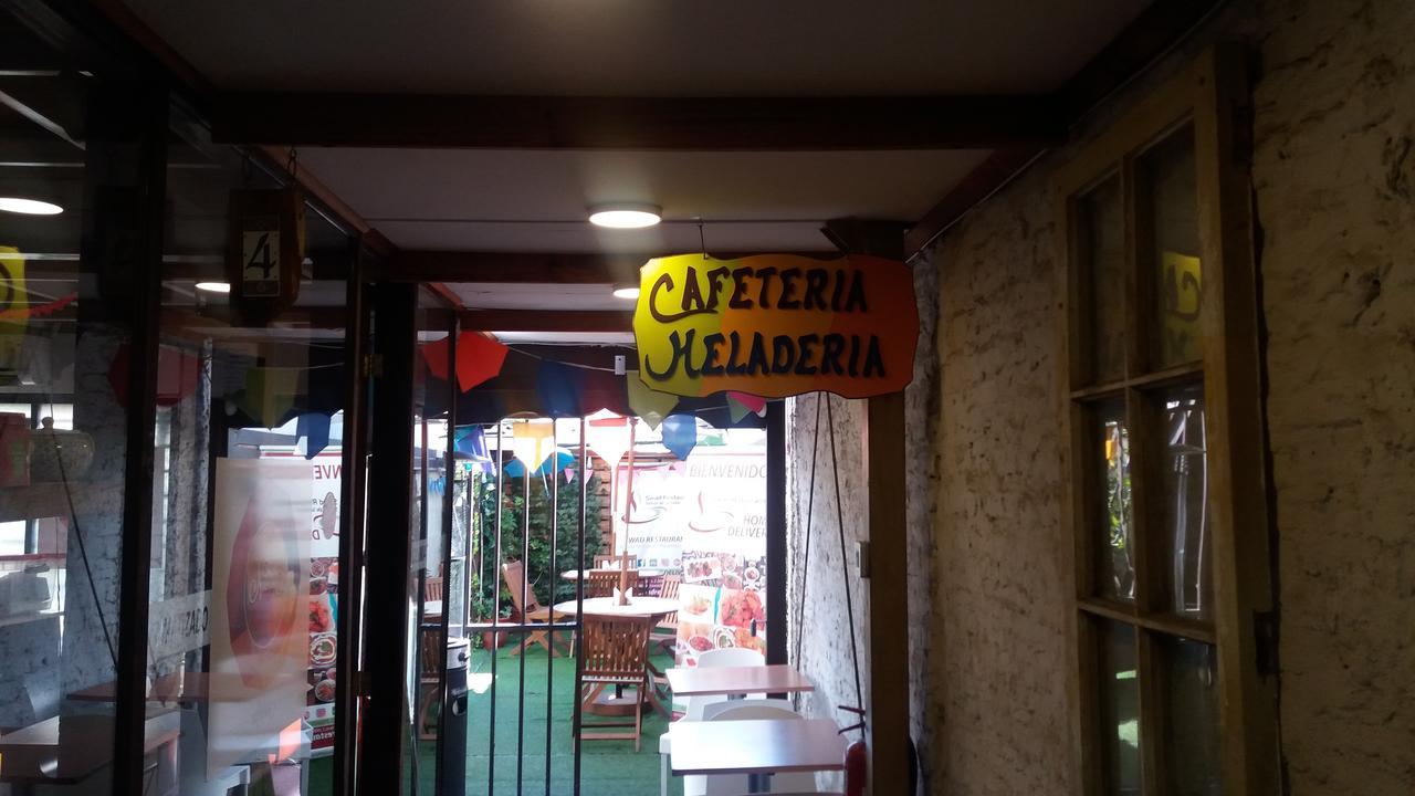 Trotamundos Hostal Santiago de Chile Exterior foto
